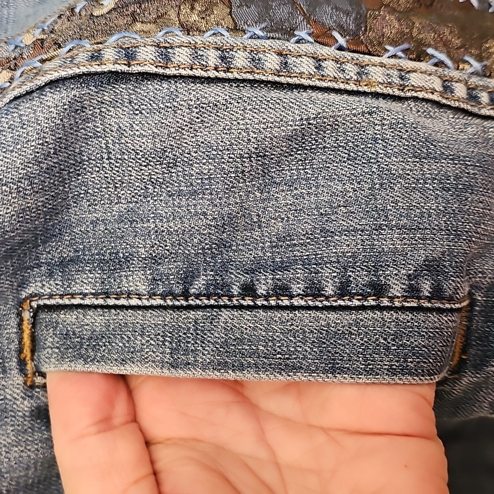 UPCYCLED DENIM JACKET - Picture 10 of 13